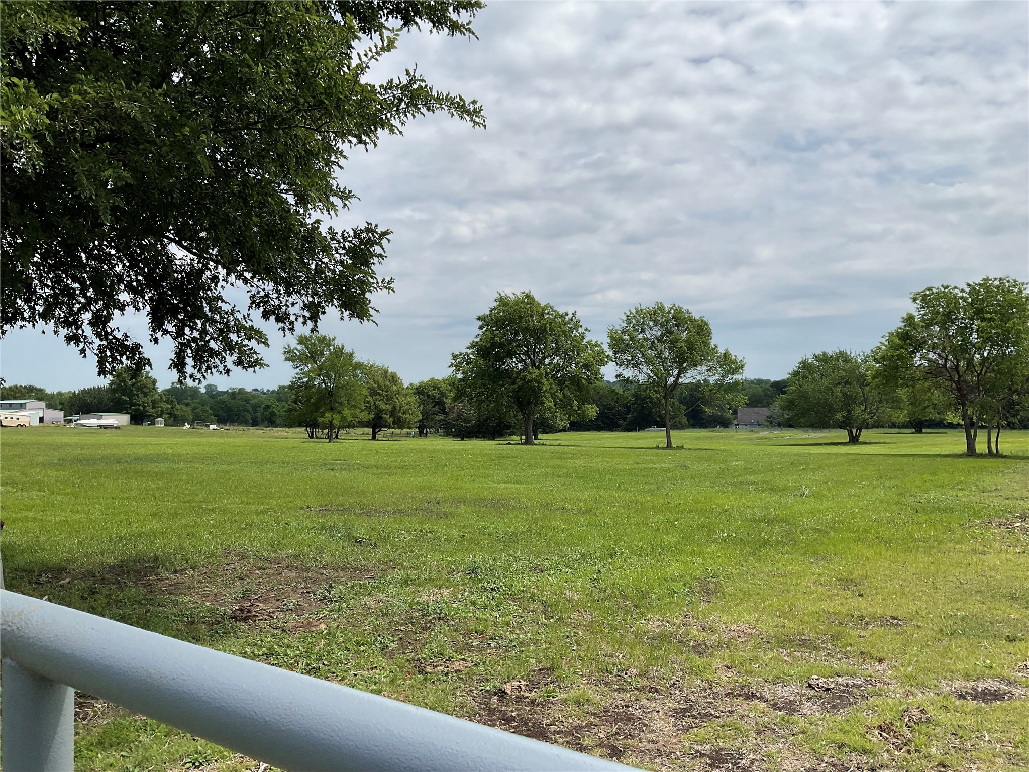 1149 Cr 4642 Trenton TX 75490