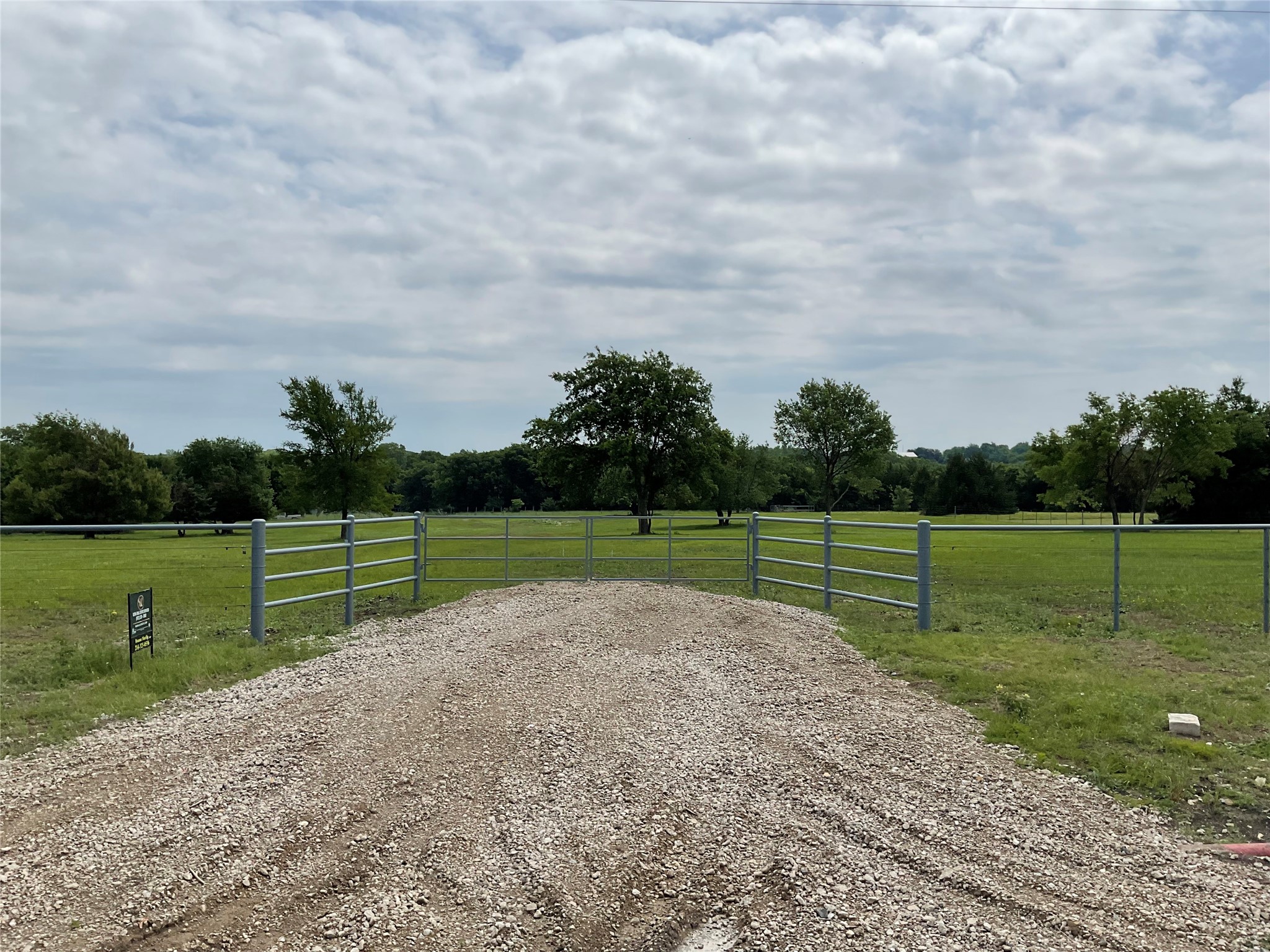 1149 Cr 4642 Trenton TX 75490