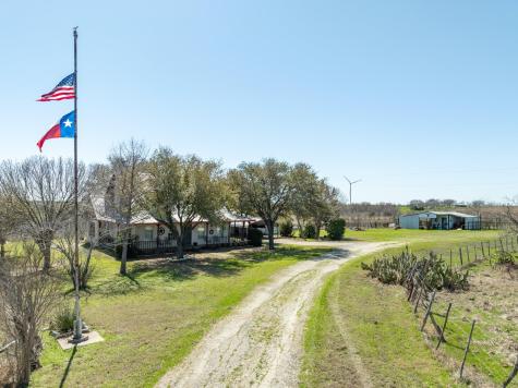 1817 Lcr 182 Road Coolidge TX 76635