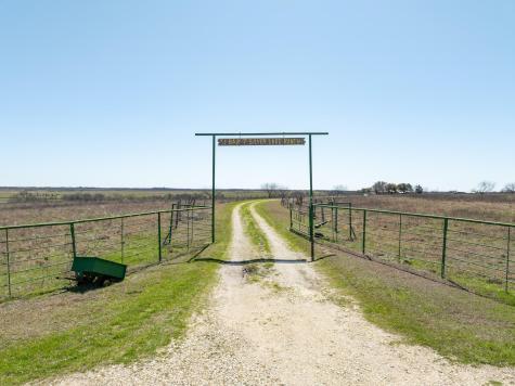 1817 Lcr 182 Road Coolidge TX 76635