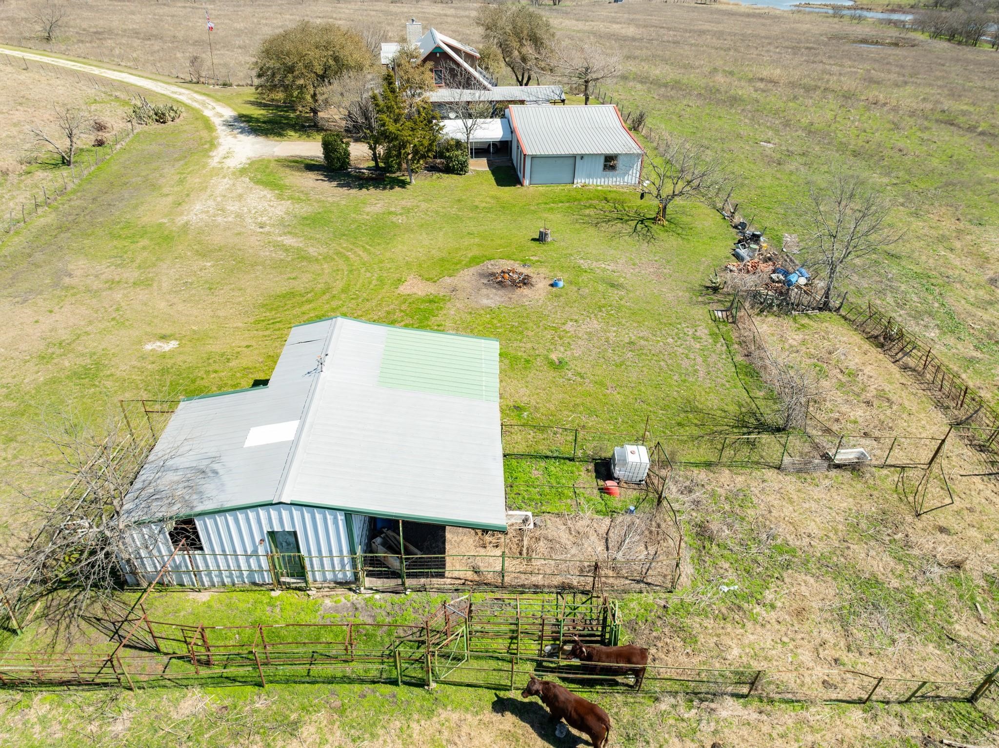 1817 Lcr 182 Road Coolidge TX 76635