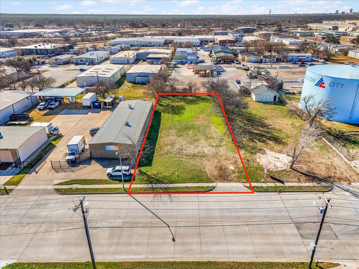 4320 Glenview Drive Haltom City TX 76117