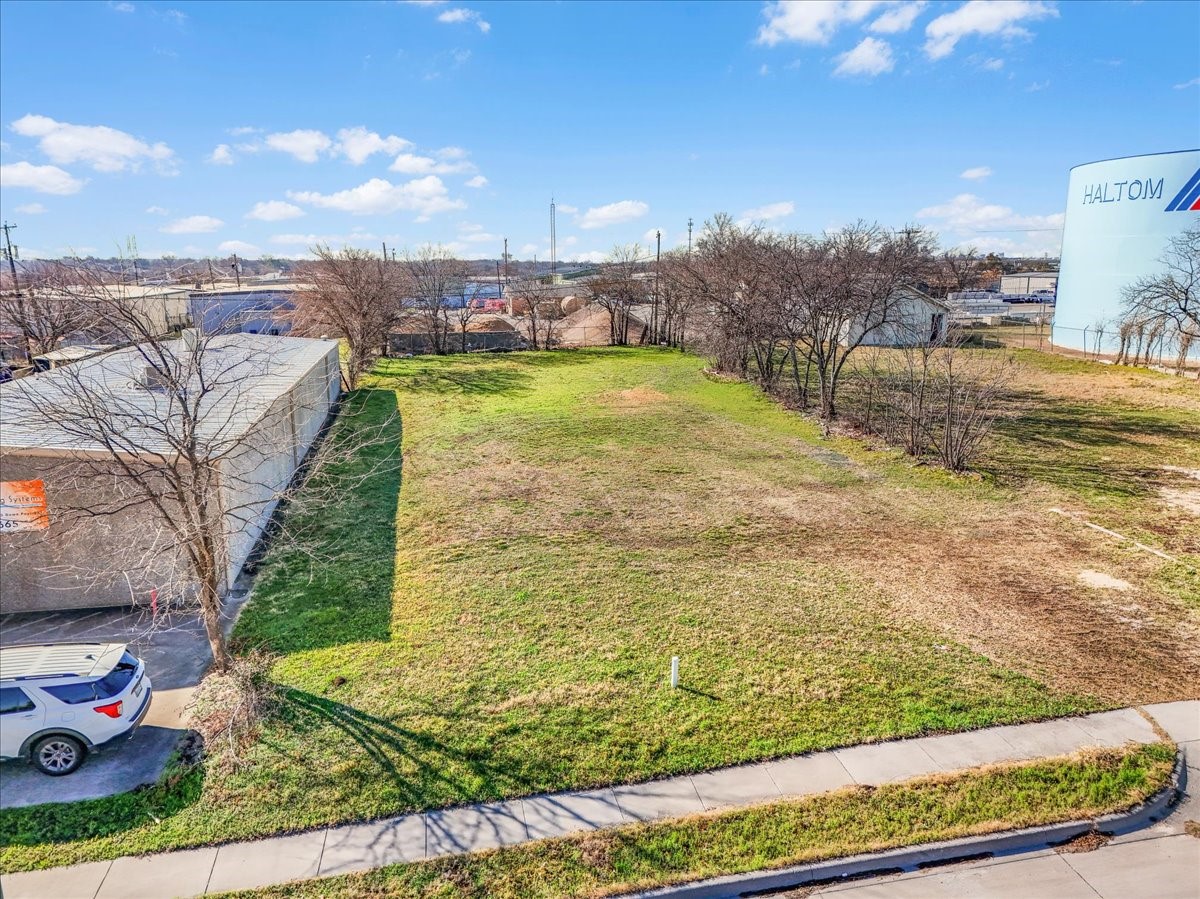 4320 Glenview Drive Haltom City TX 76117