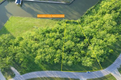 442 Waters Edge Drive Corsicana TX 75109