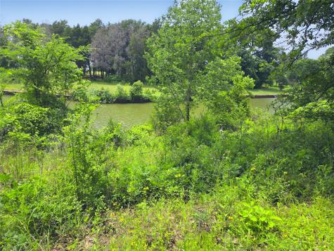 442 Waters Edge Drive Corsicana TX 75109