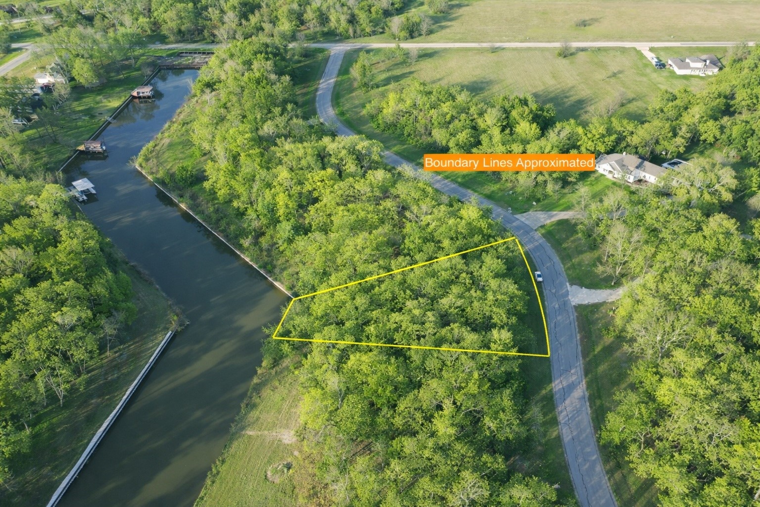 442 Waters Edge Drive Corsicana TX 75109