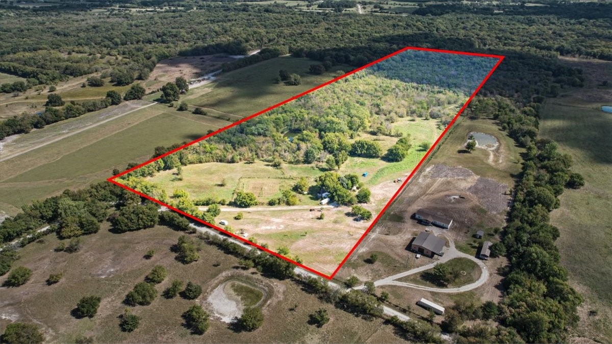 648 Cr 4618 Wolfe City TX 75496