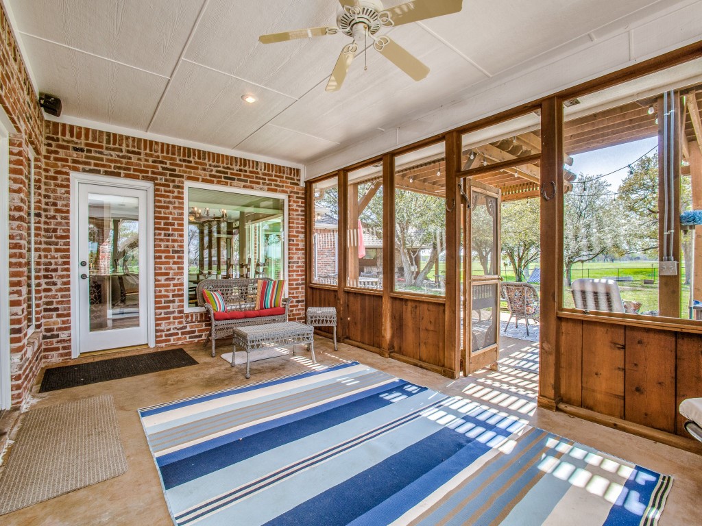 313 Vz County Road 3910 Wills Point TX 75169