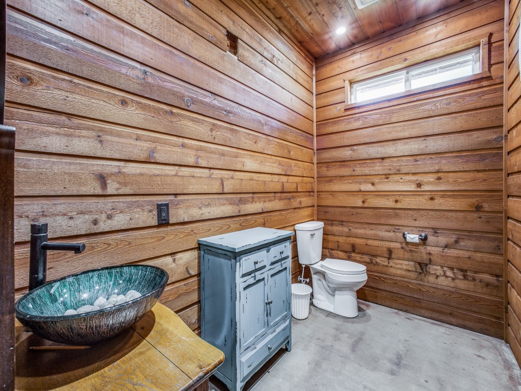 313 Vz County Road 3910 Wills Point TX 75169
