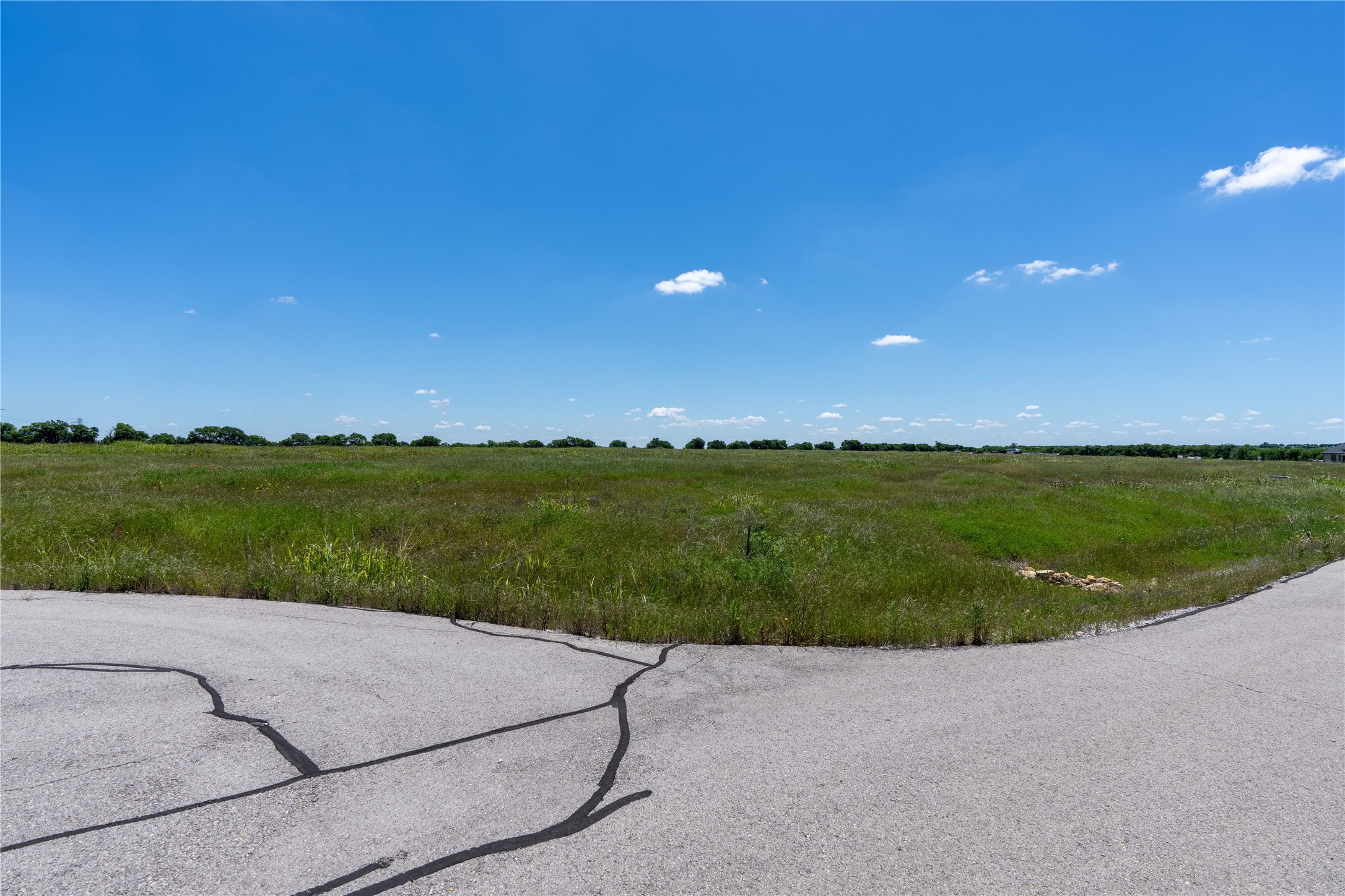7257 Tom Trail Krum TX 76249