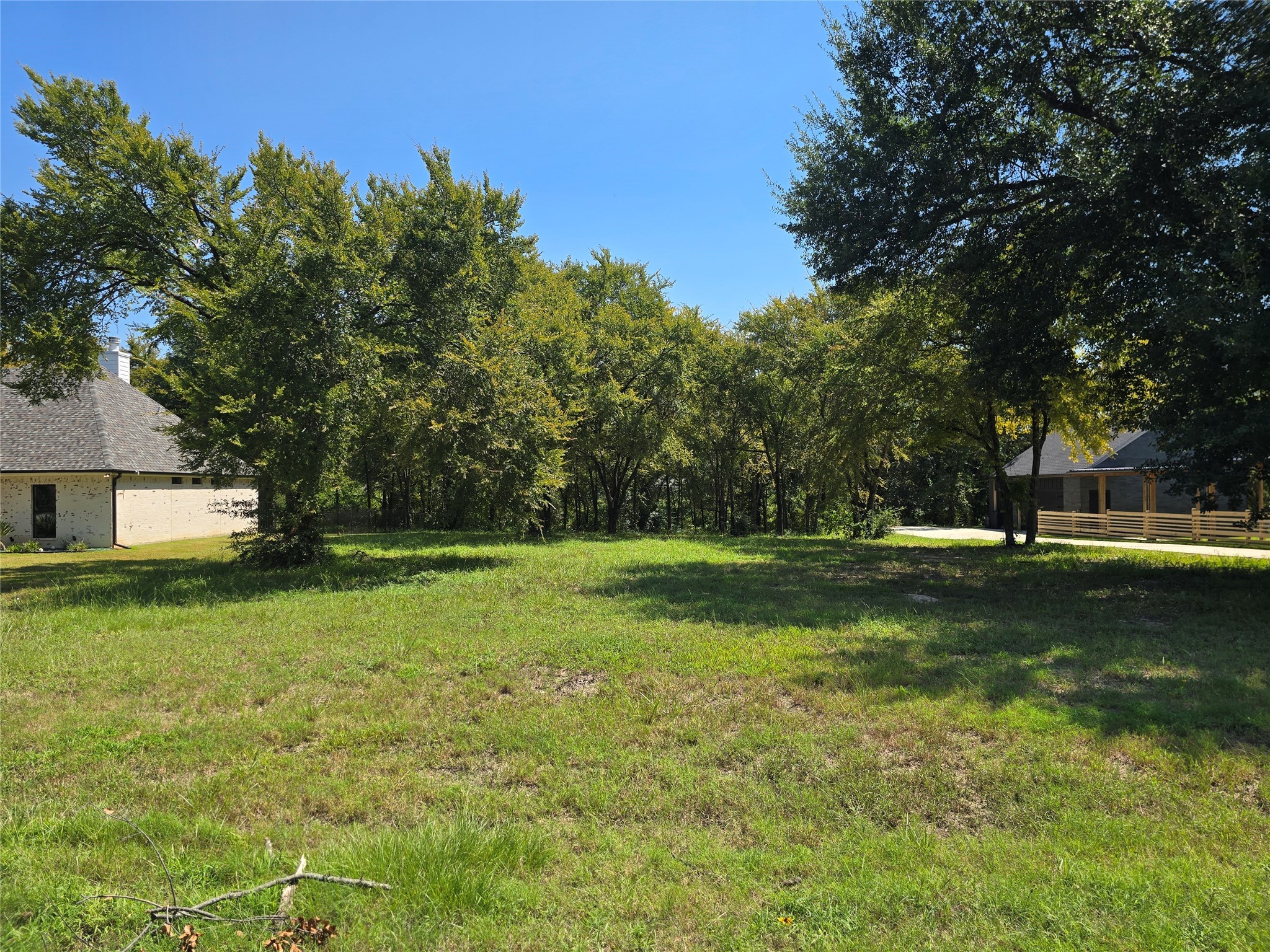 733 Clubview Drive Mabank TX 75143