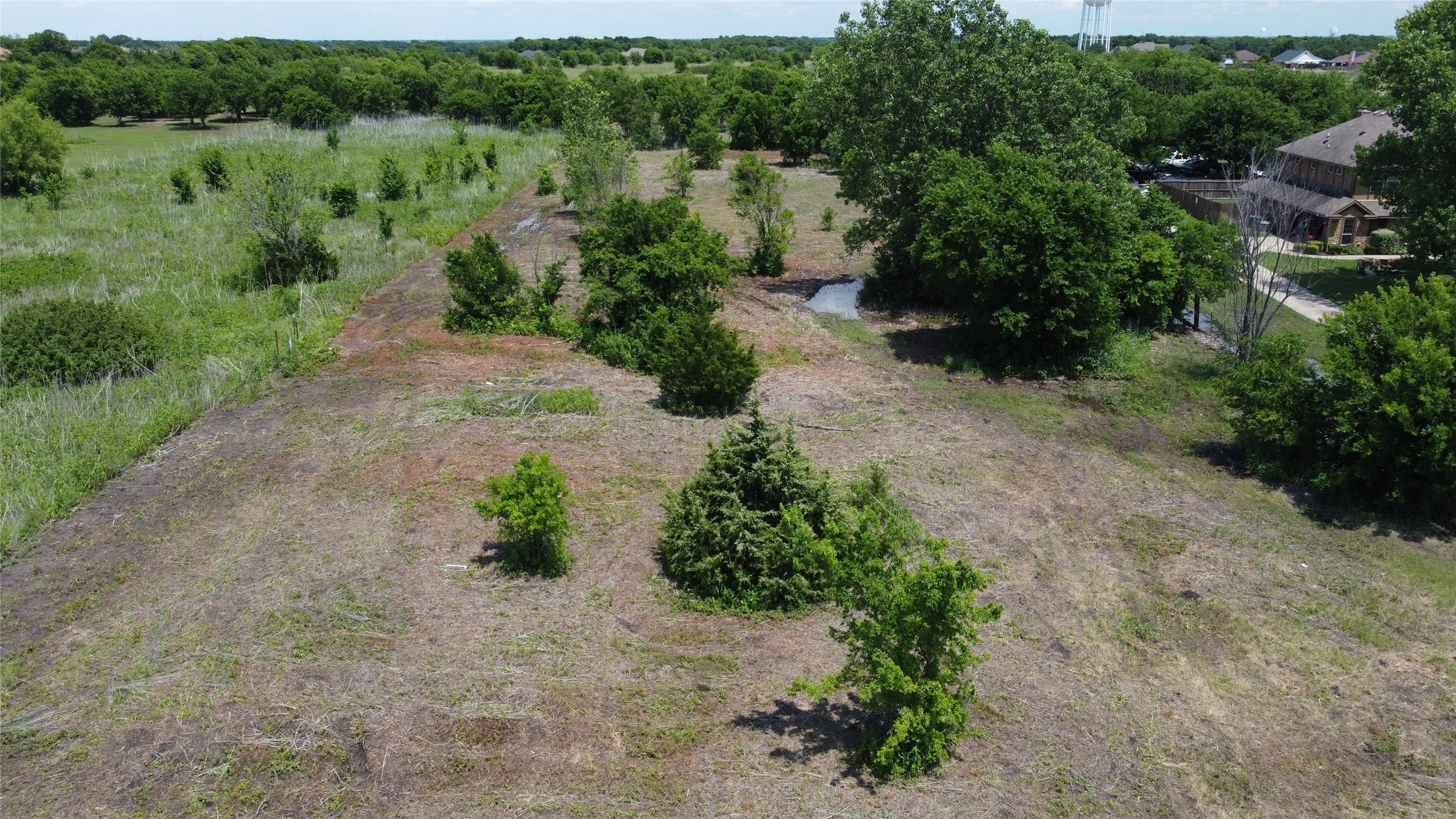 660 S Westmoreland Road Waxahachie TX 75167