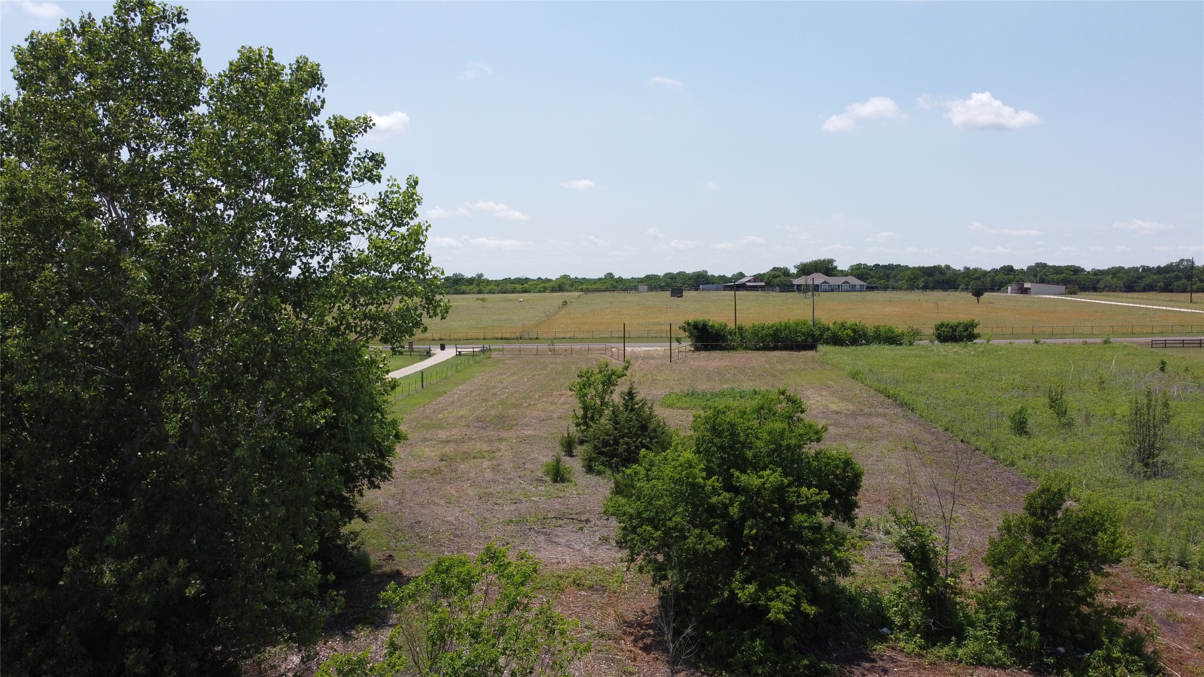 660 S Westmoreland Road Waxahachie TX 75167
