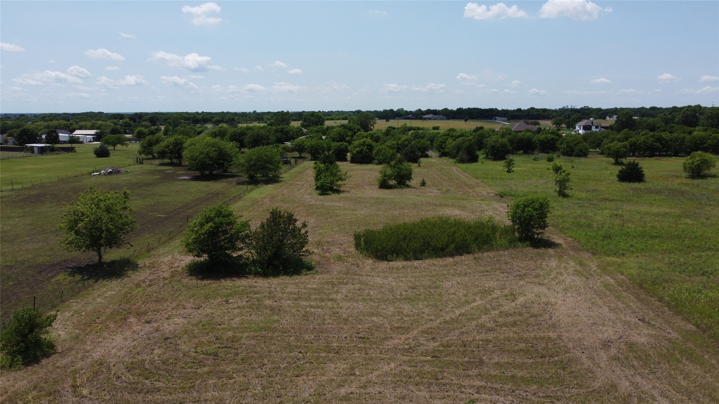 660 S Westmoreland Road Waxahachie TX 75167