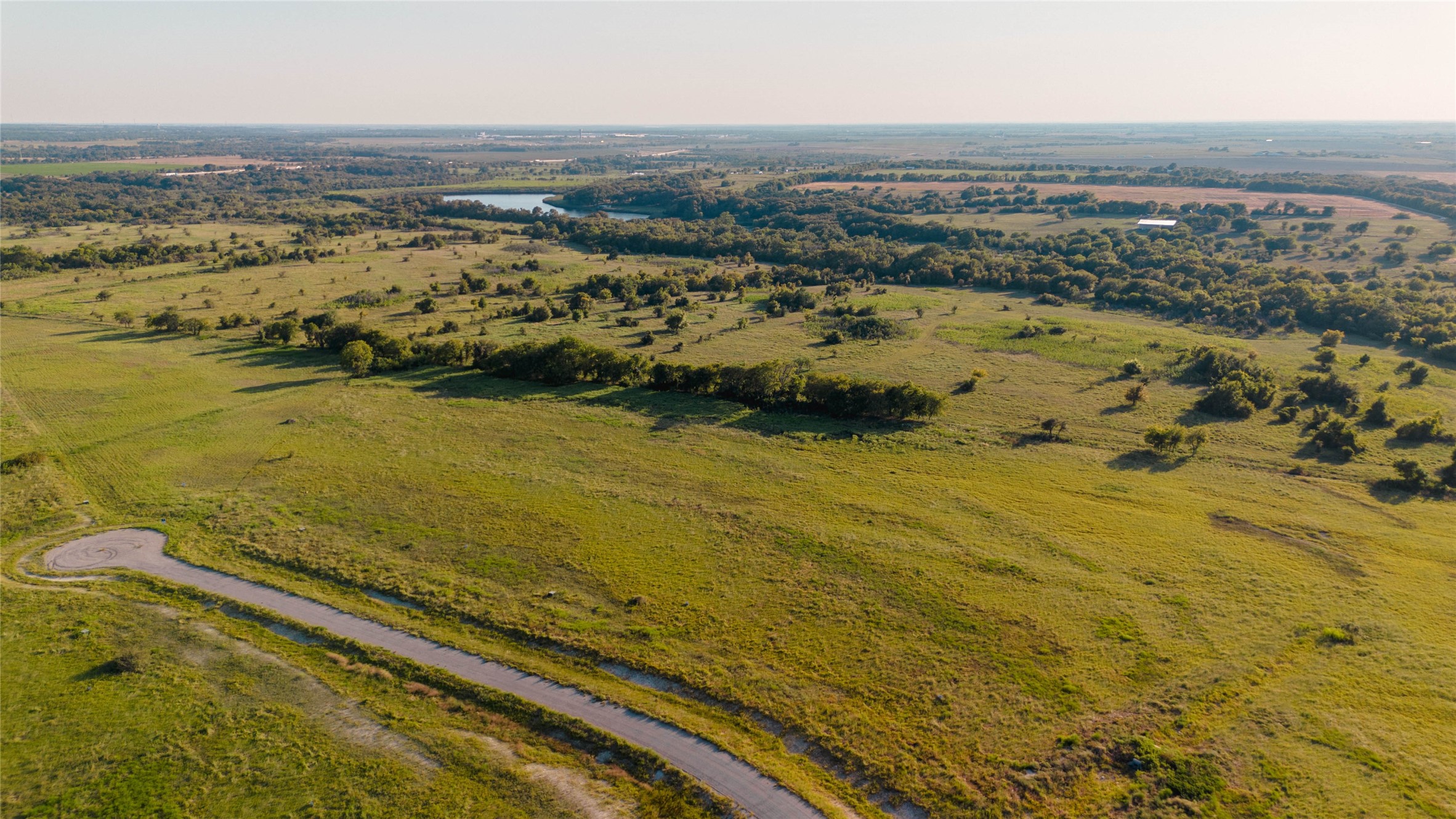 Tbd Meadow View Trail Hillsboro TX 76645