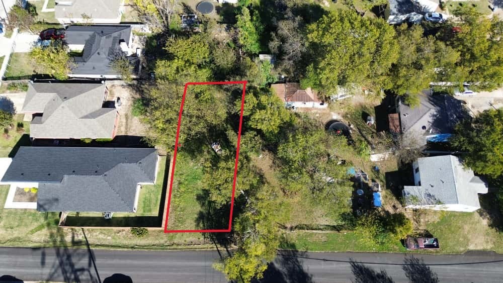 3412 E Frio Drive Dallas TX 75216
