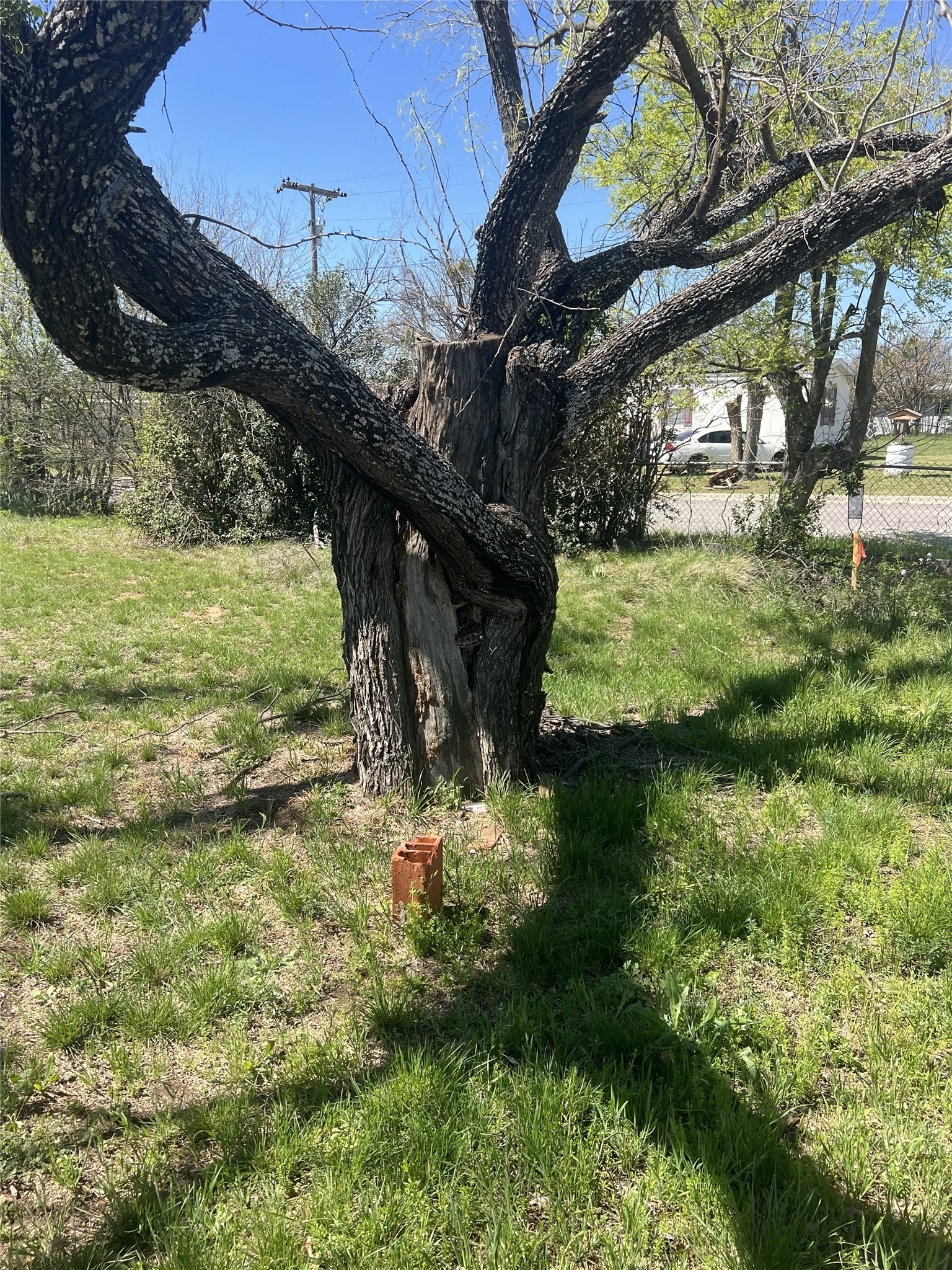 2312 Main Boulevard Brownwood TX 76801