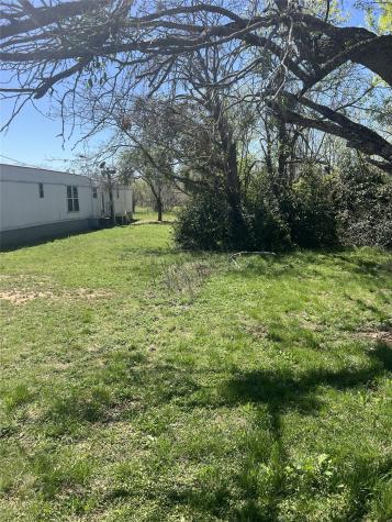 2312 Main Boulevard Brownwood TX 76801