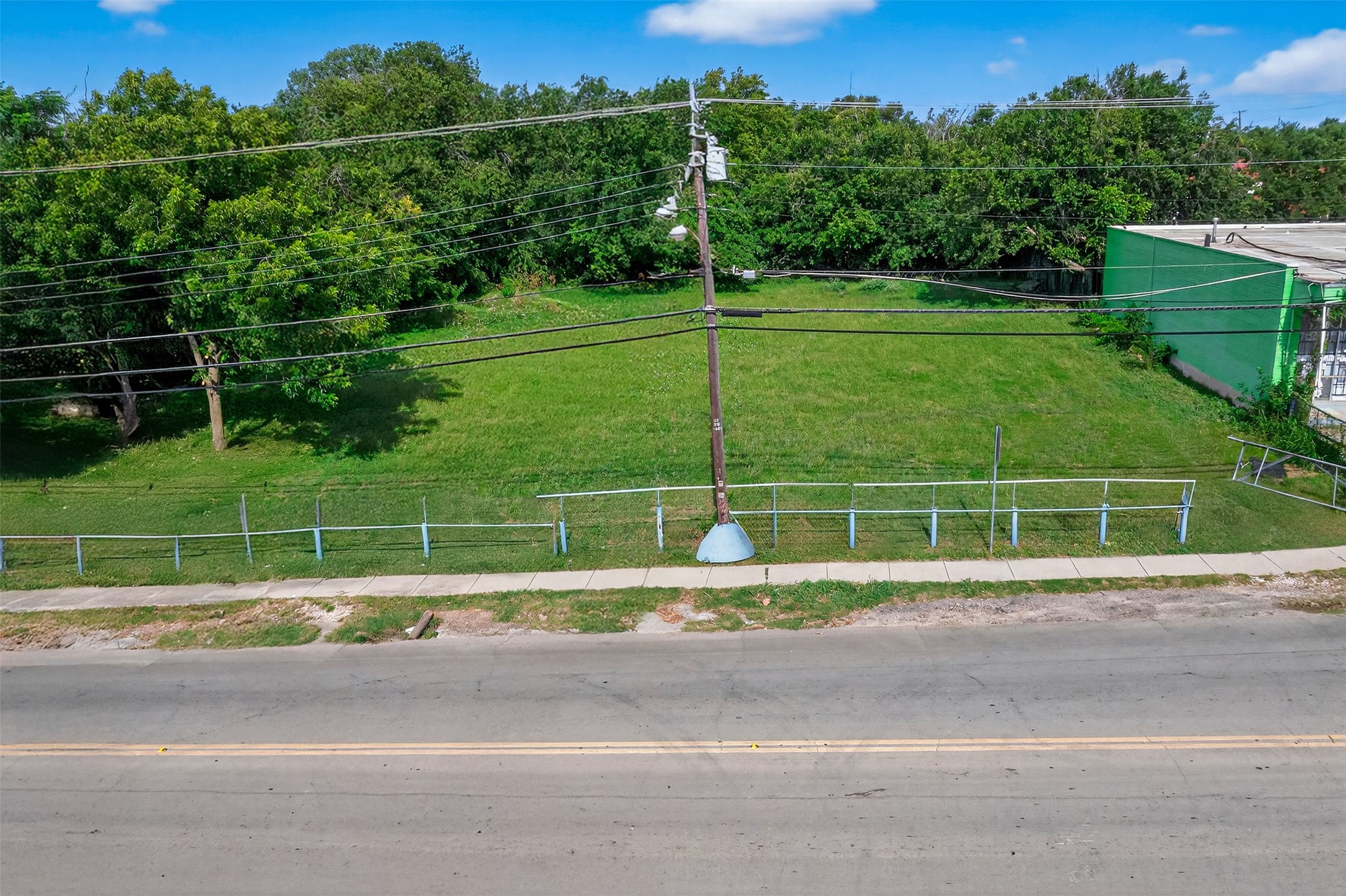 411 N Gilpin Avenue Dallas TX 75211