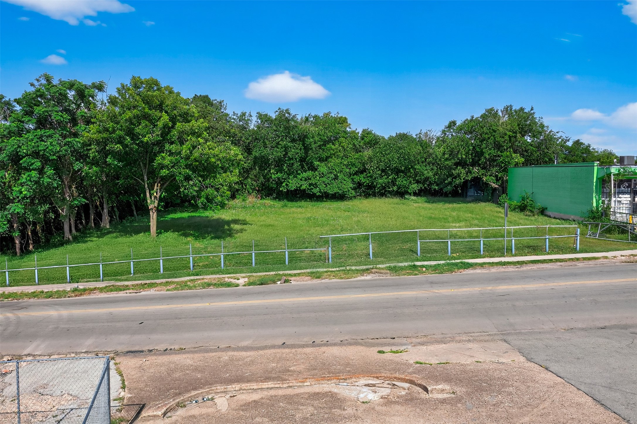 411 N Gilpin Avenue Dallas TX 75211