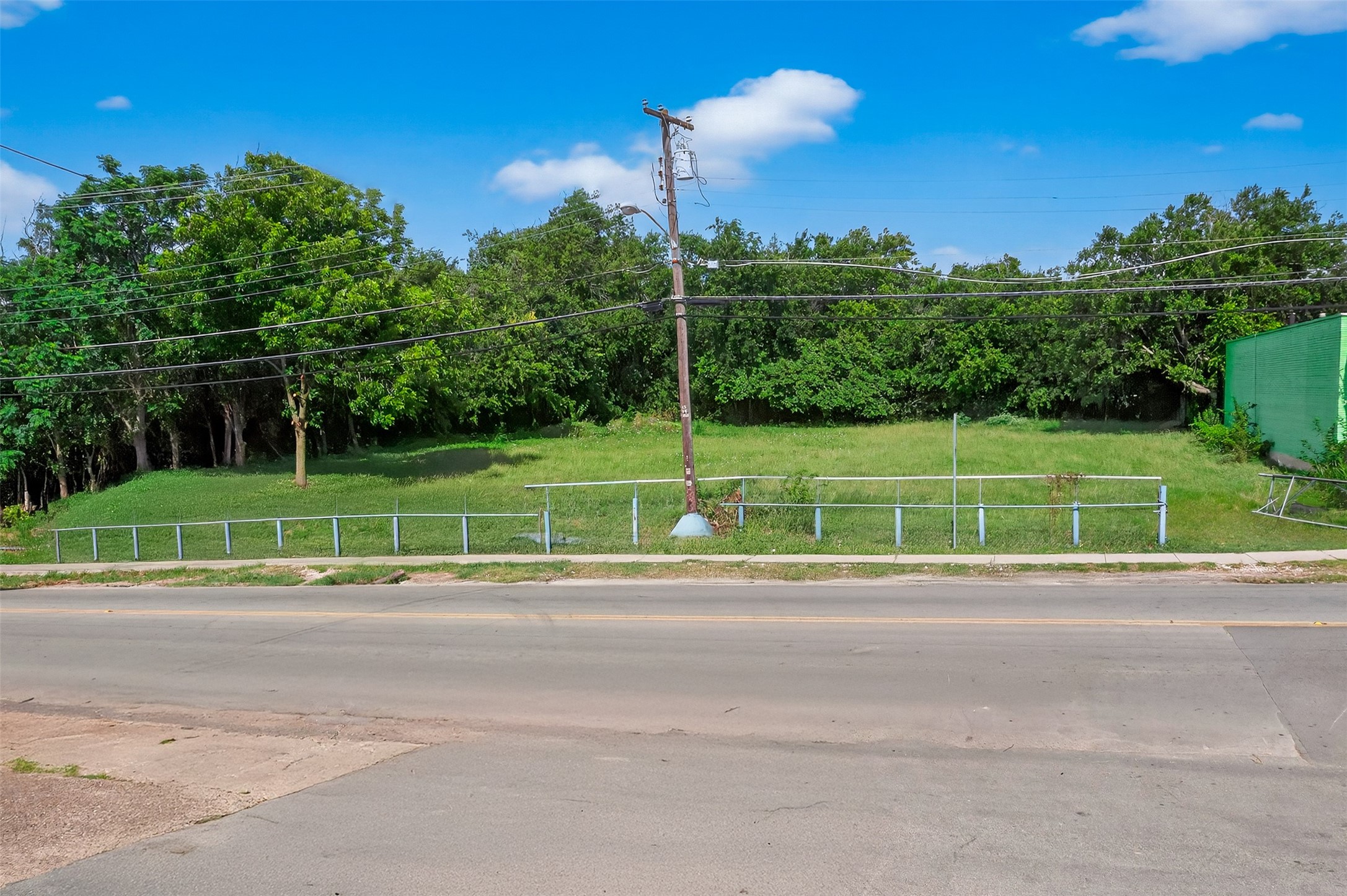 411 N Gilpin Avenue Dallas TX 75211