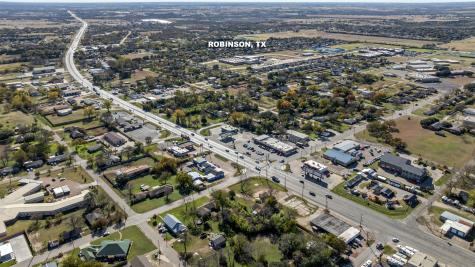 1005 El Camino Drive Robinson TX 76706
