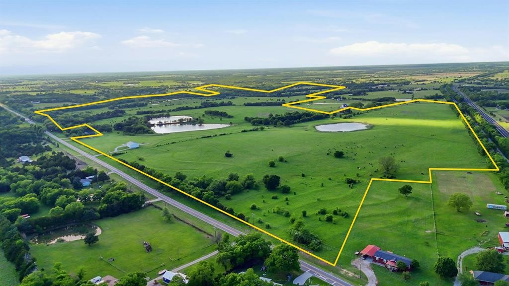 2301 Private Road 1179 Celeste TX 75423