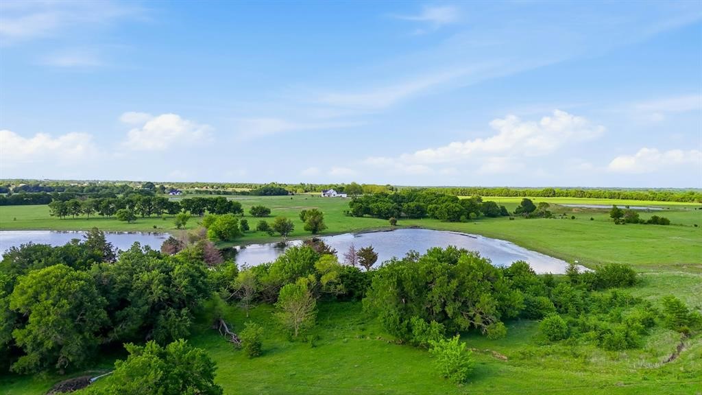 2301 Private Road 1179 Celeste TX 75423