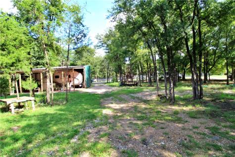 250 Lake Avenue Elm Mott TX 76640