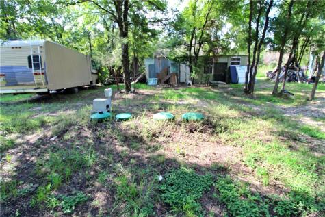 250 Lake Avenue Elm Mott TX 76640