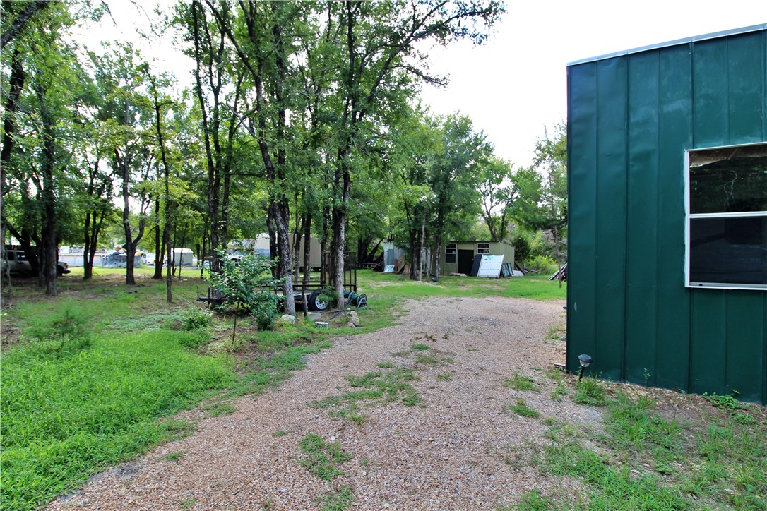 250 Lake Avenue Elm Mott TX 76640