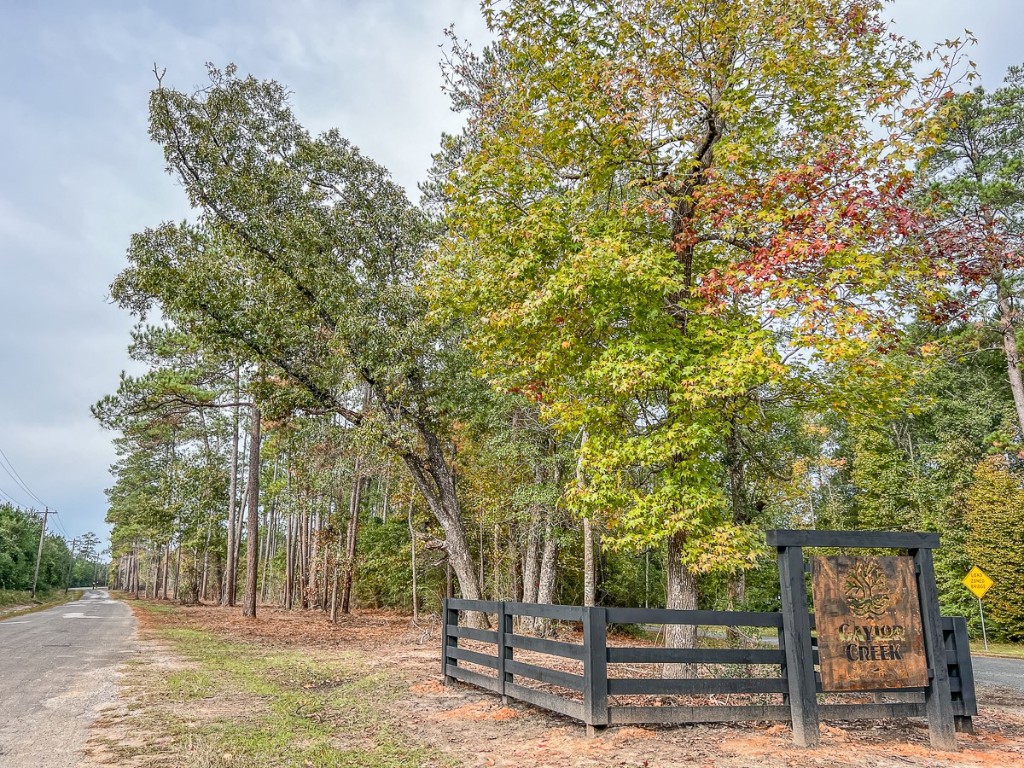 018 Cr 2307 Cleveland TX 77327