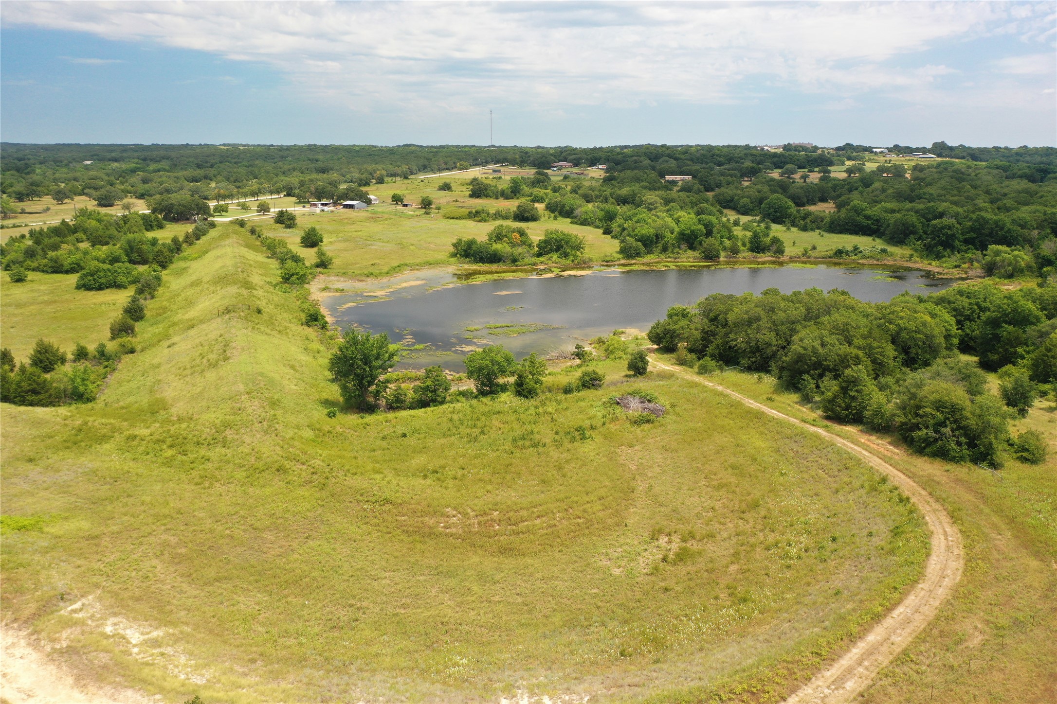 1101 School House Road Forestburg TX 76239