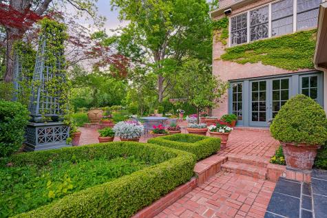 5007 Seneca Drive Dallas TX 75209
