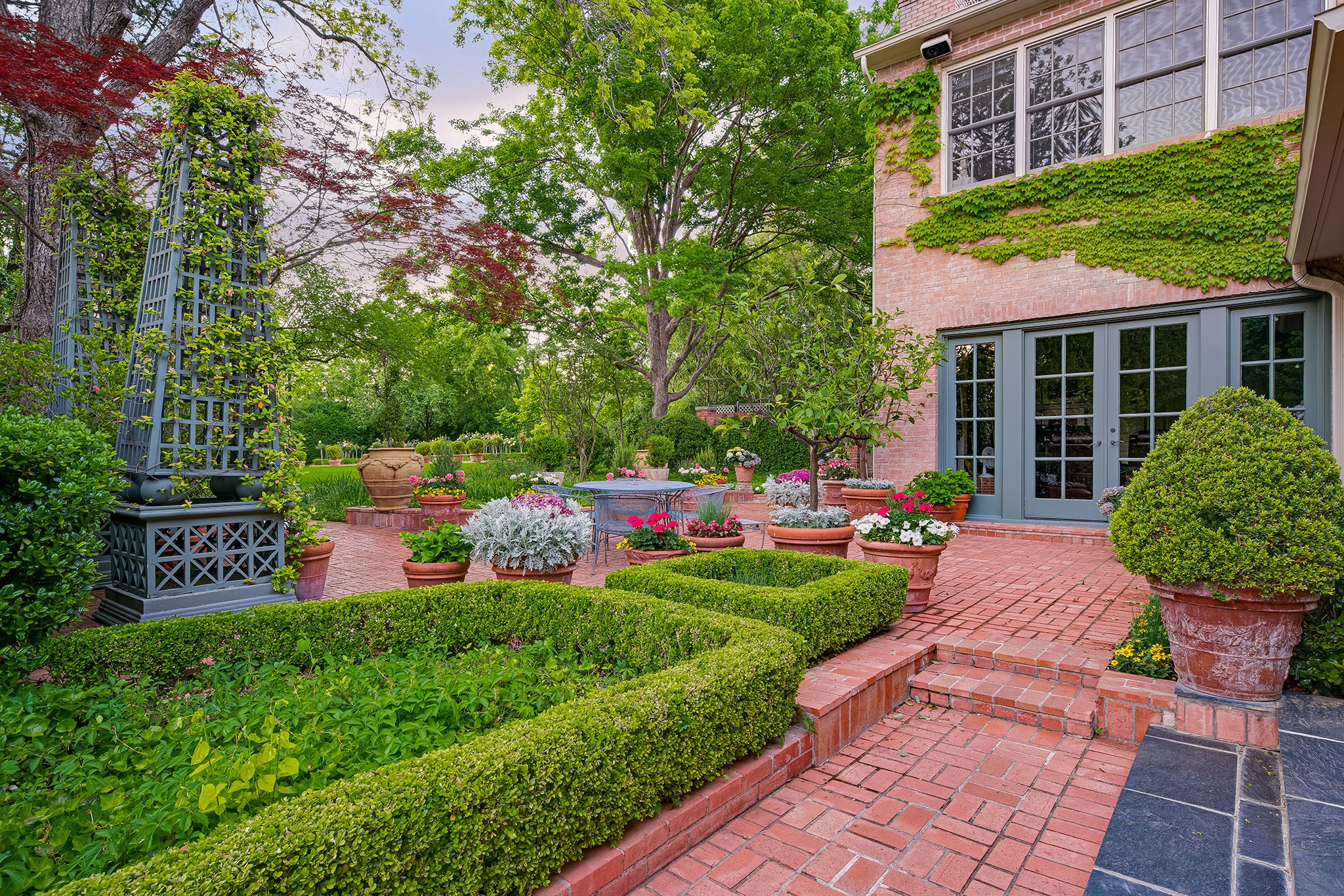 5007 Seneca Drive Dallas TX 75209