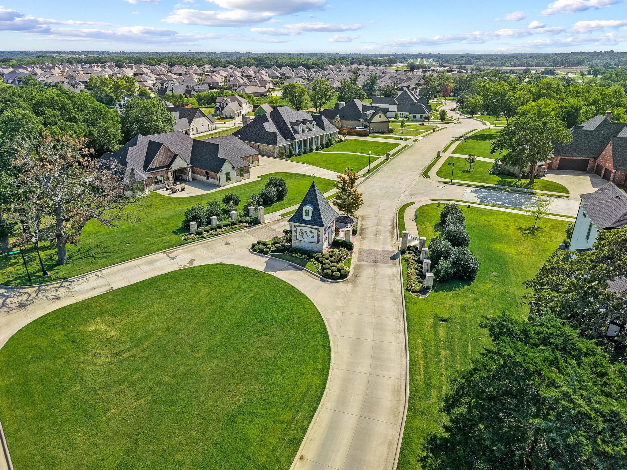 3900 Saddle Creek Denison TX 75020