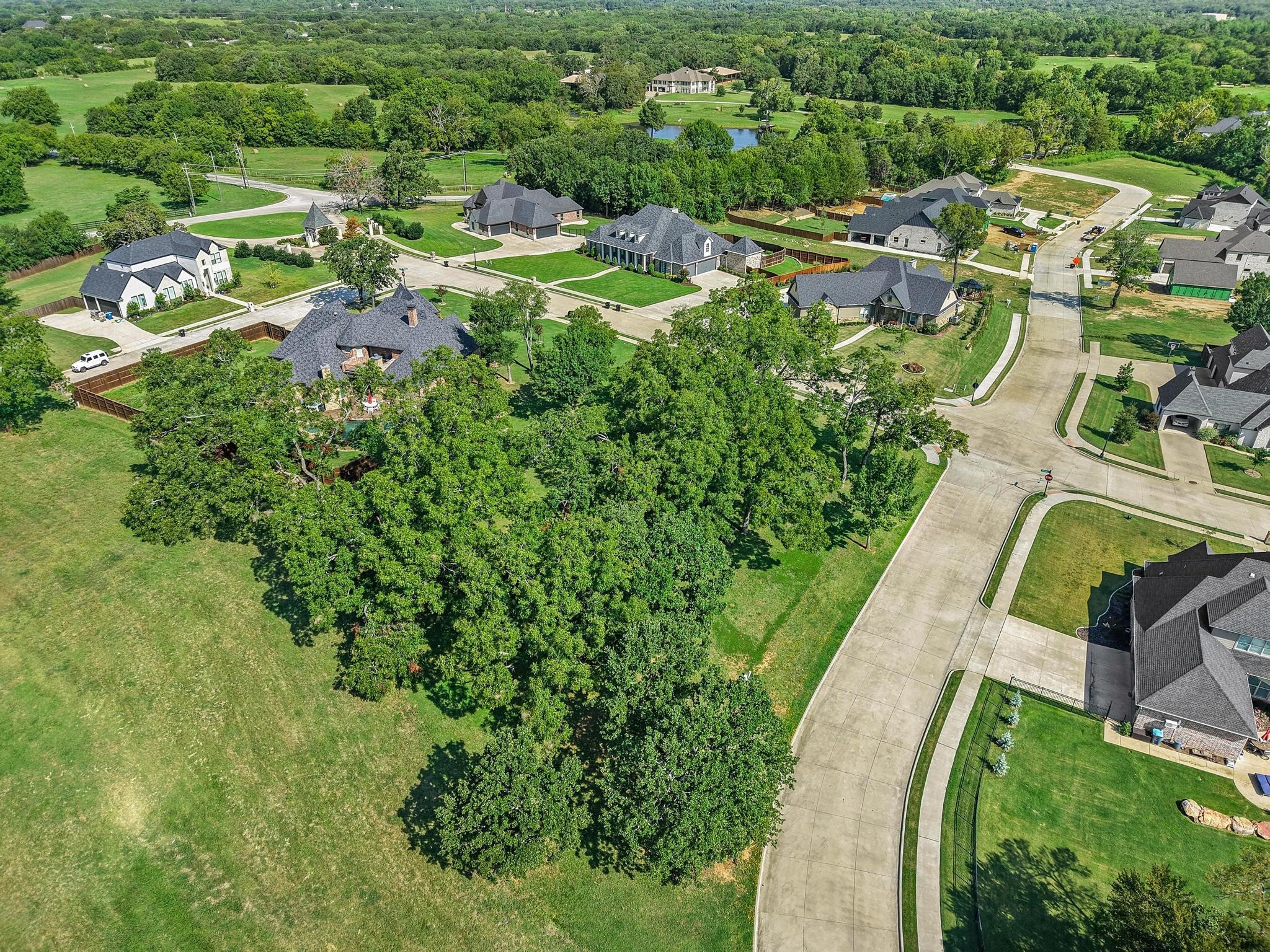 3900 Saddle Creek Denison TX 75020