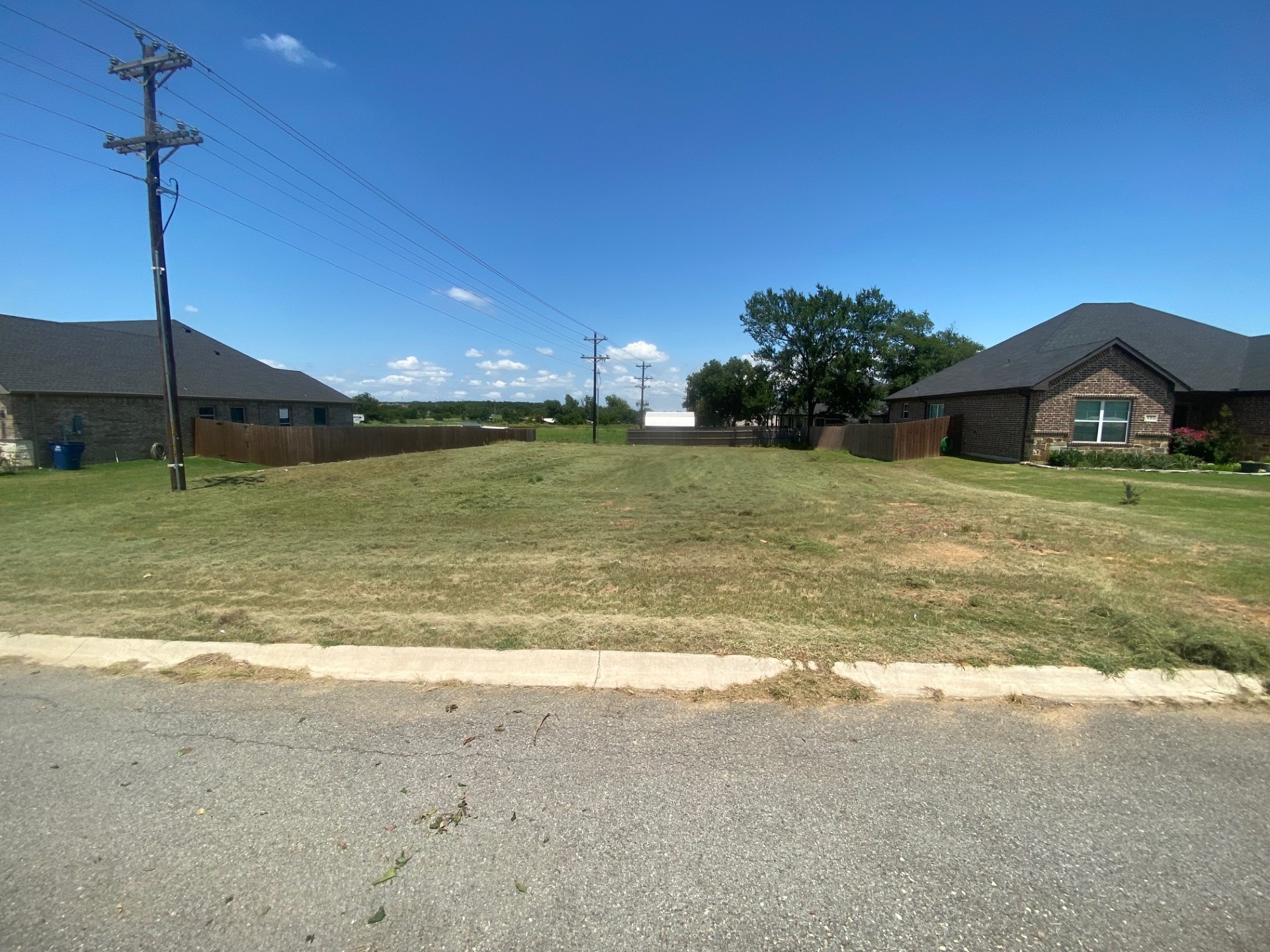 108 Post Oak Lane Callisburg TX 76240