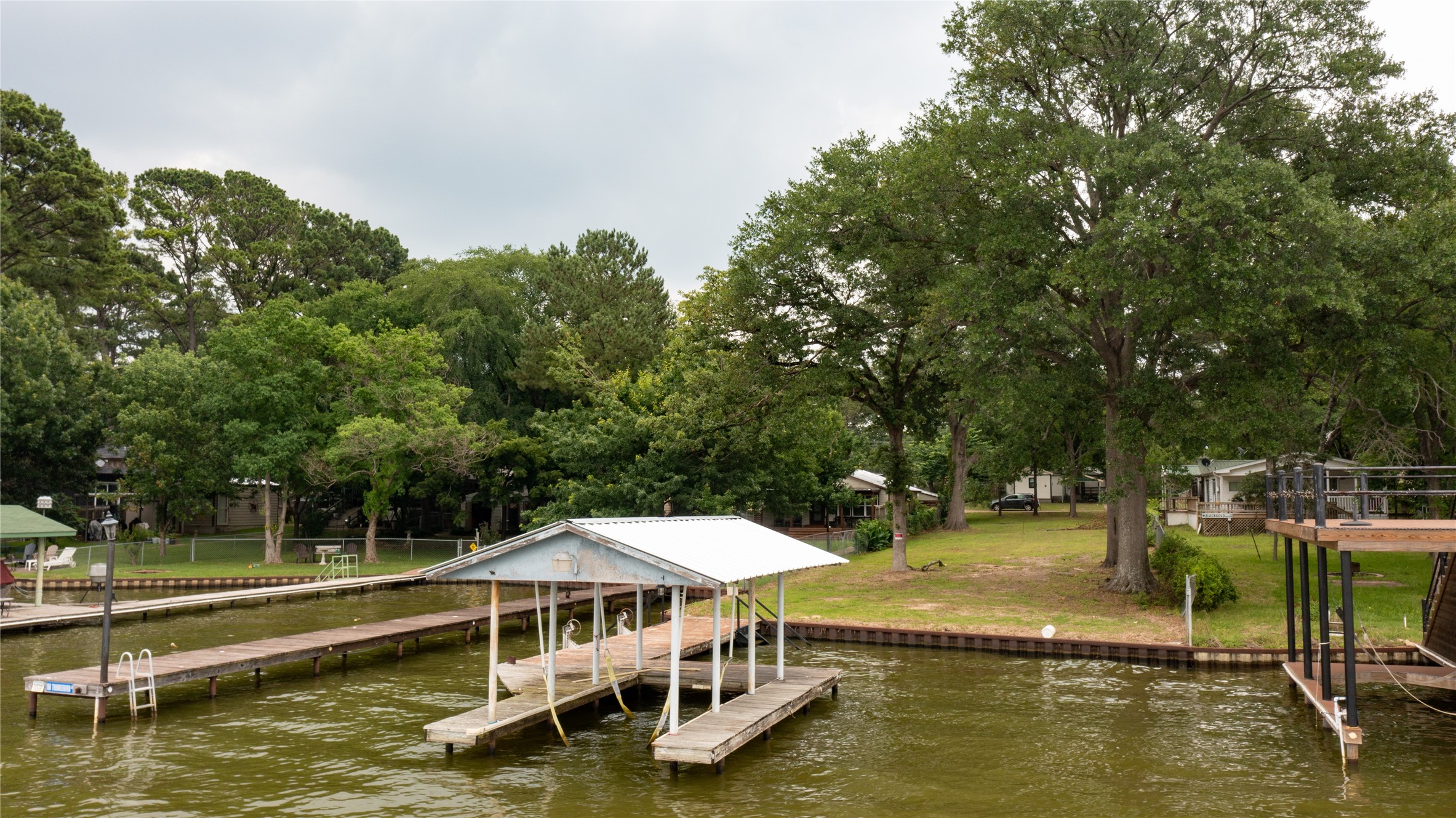 198 Thunderbird Drive Mabank TX 75156