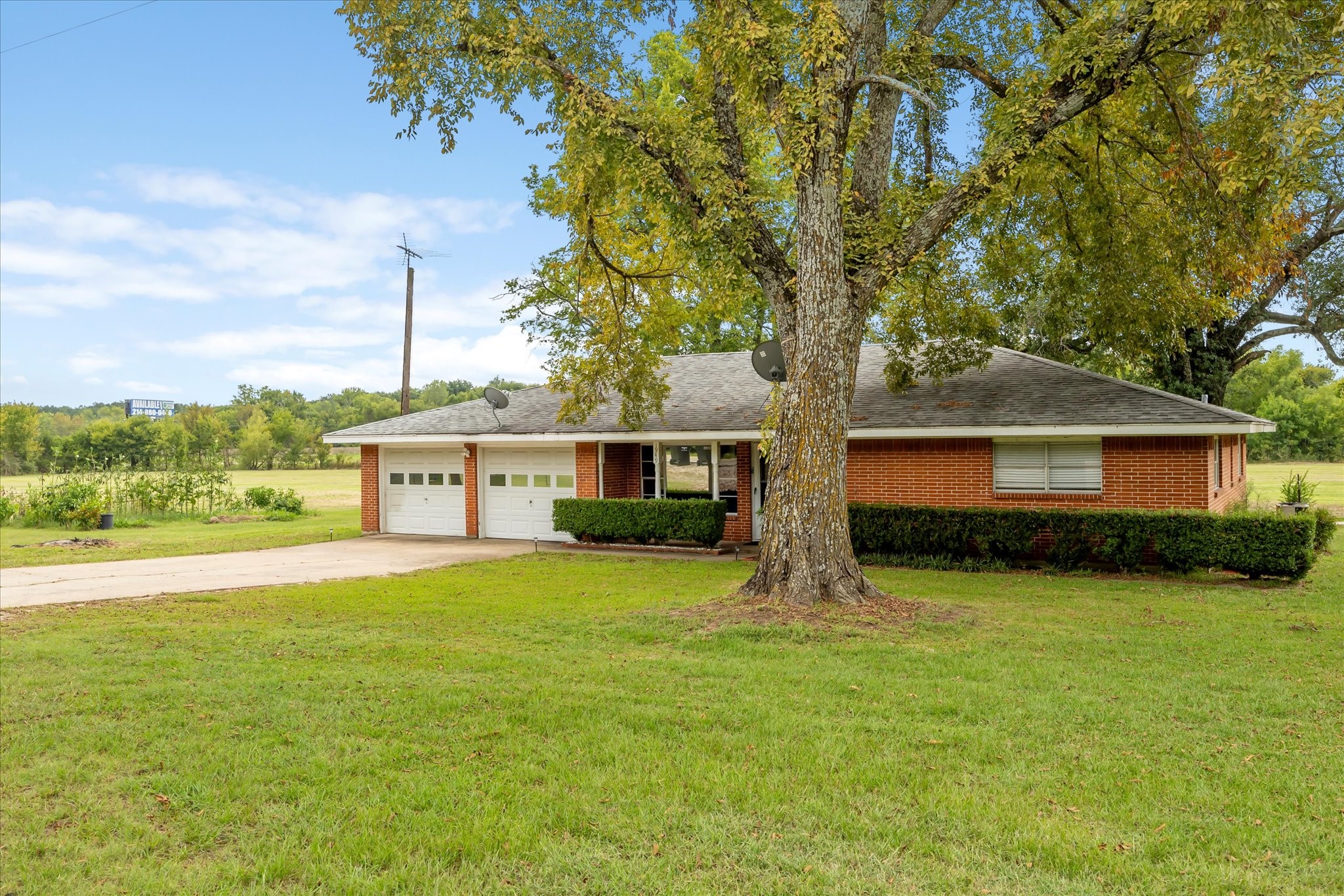 1949 Fm 499 Greenville TX 75401