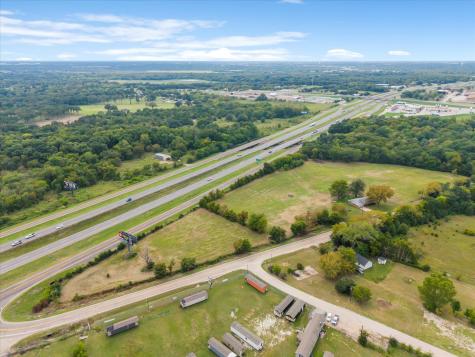 1949 Fm 499 Greenville TX 75401