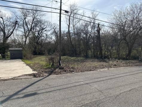 328 Murray Street Denison TX 75020