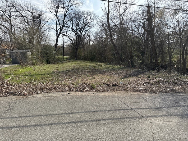 328 Murray Street Denison TX 75020
