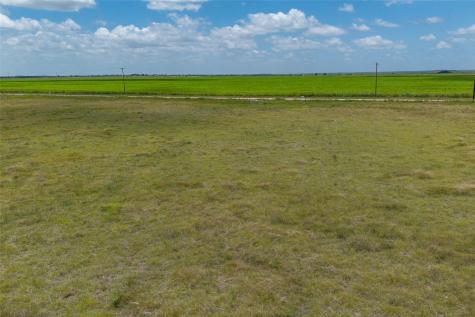 T3 County Road 204 Bradshaw TX 79567