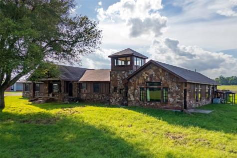 14803 Farm To Market Road 322 Elkhart TX 75839
