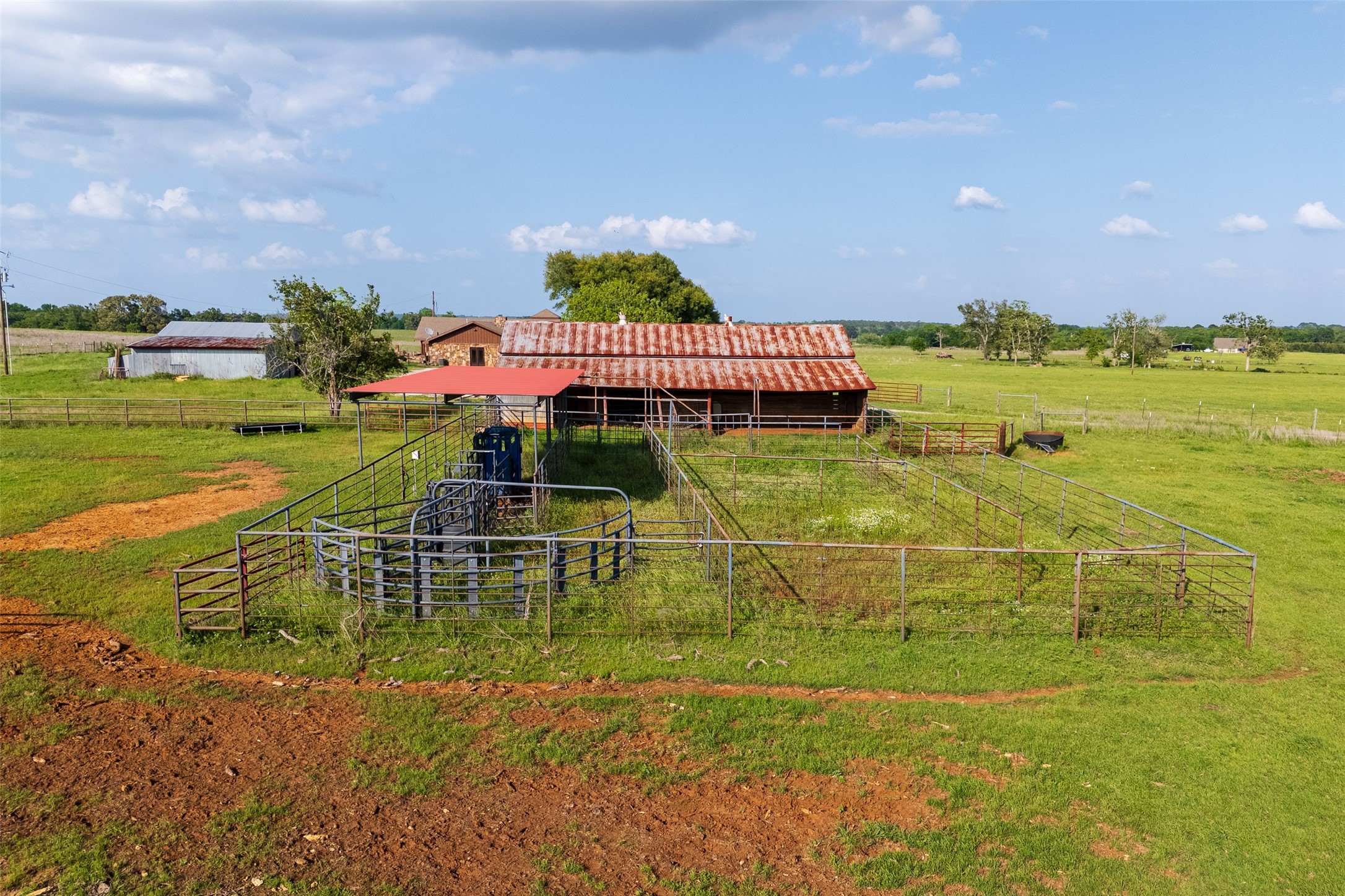 14803 Farm To Market Road 322 Elkhart TX 75839