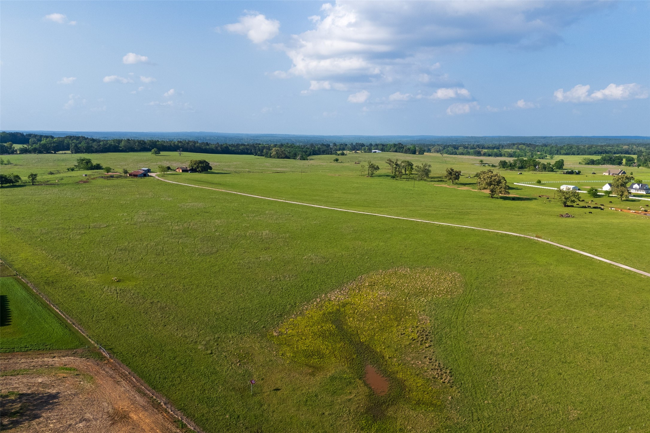 14803 Farm To Market Road 322 Elkhart TX 75839