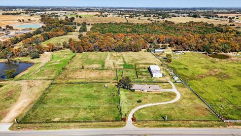 1937 Spring Hill Road Aubrey TX 76227