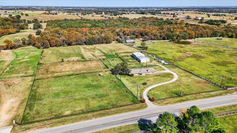 1937 Spring Hill Road Aubrey TX 76227