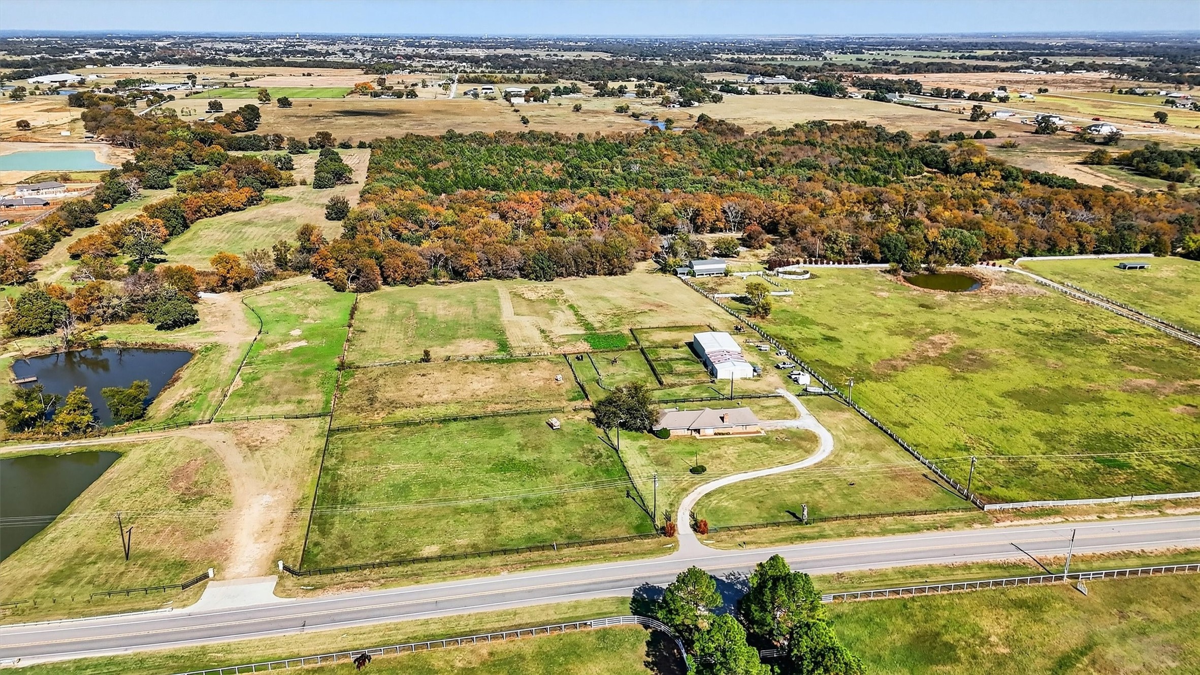 1937 Spring Hill Road Aubrey TX 76227